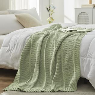 Amazon Chunky Knit Throw Green Amlie Home Am?lie Home Cable