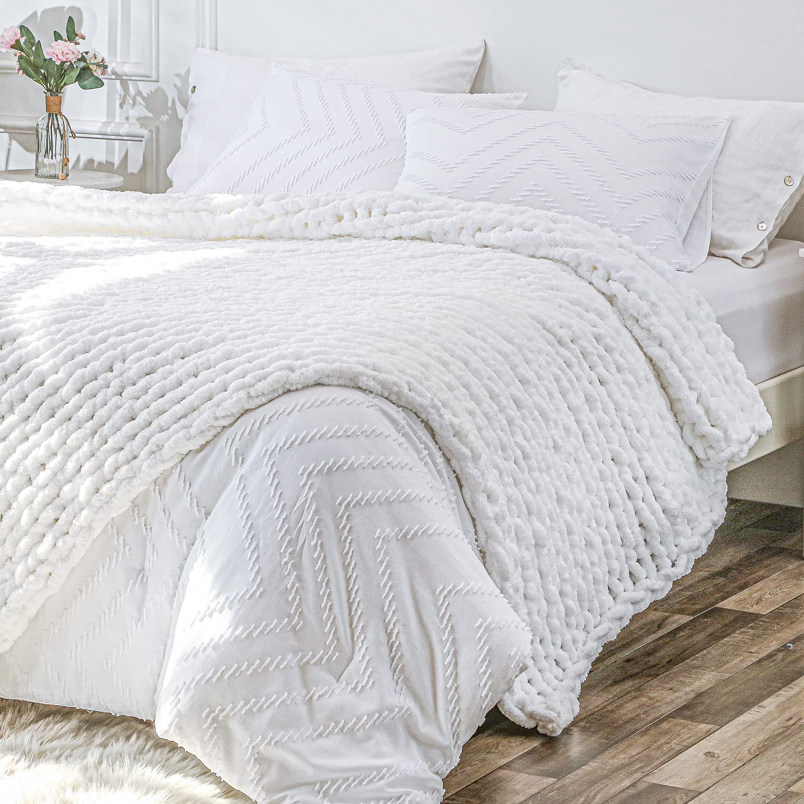 Cable Knit Chunky Knit Blankets Amazon WRENSONGE Cream White