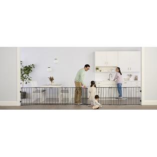 regalo Regalo 192-Inch Super Wide Adjustable Baby Gate and Play