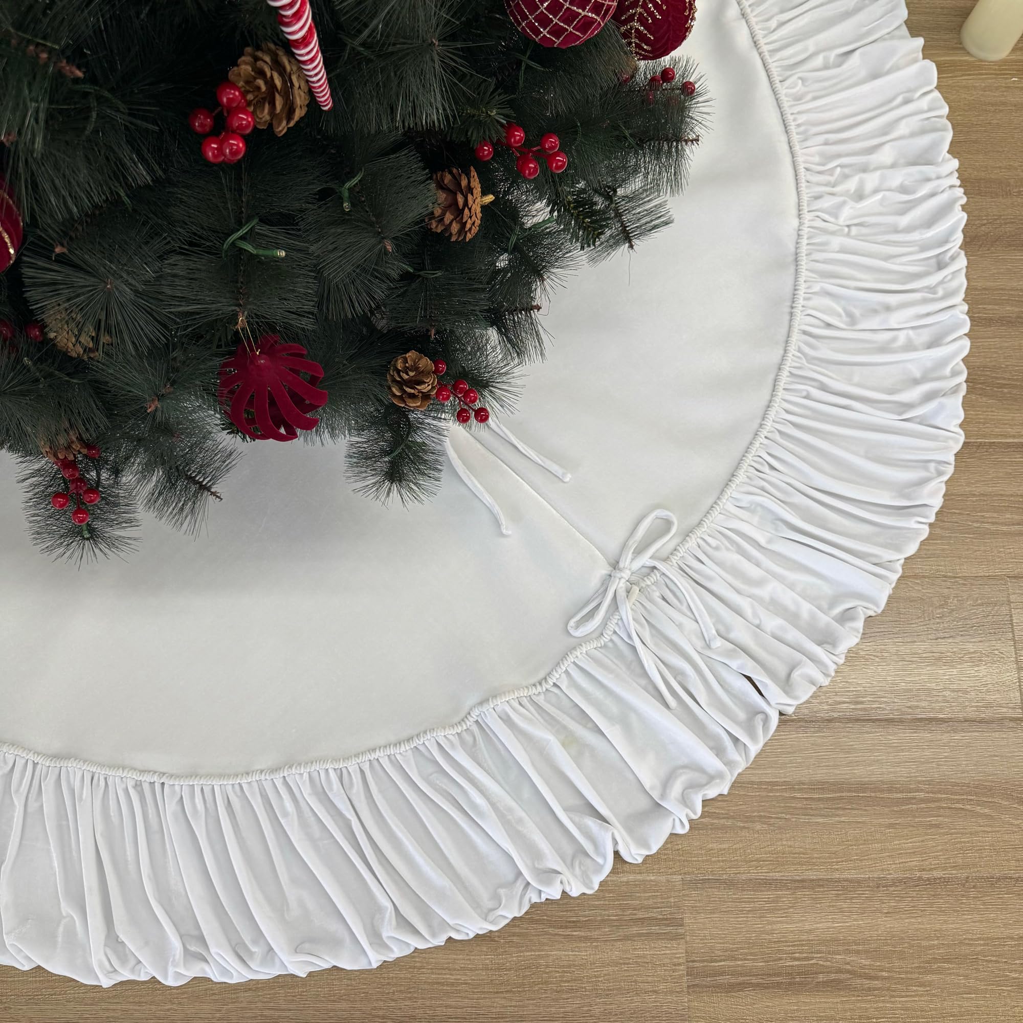 48-Inch Cable Knit Christmas Tree Skirt - Cream White With Wooden Toggle Buttons