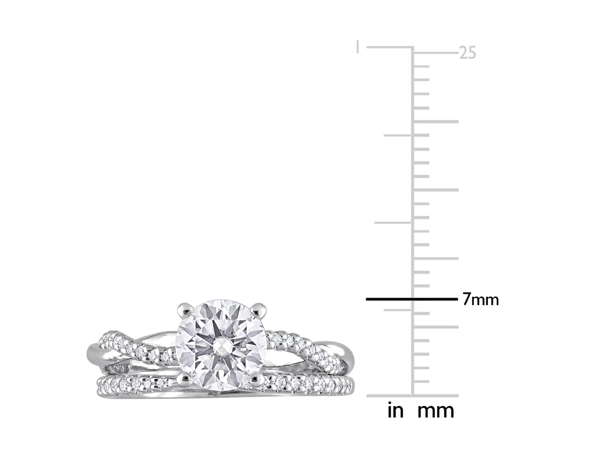 Gem And Harmony 1.50 Carat (ctw) Synthetic Moissanite Bridal Ring Engagement Wedding Set in Sterling Silver