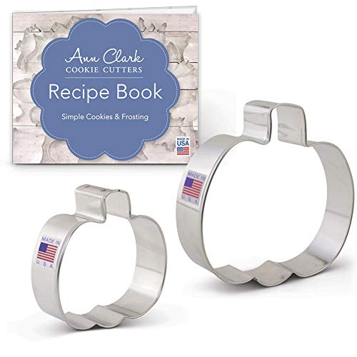 Ann Clark Cookie Cutters 2-Piece Fall and Halloween Cookie Cutter Set with Recipe Booklet, 3" and 4"