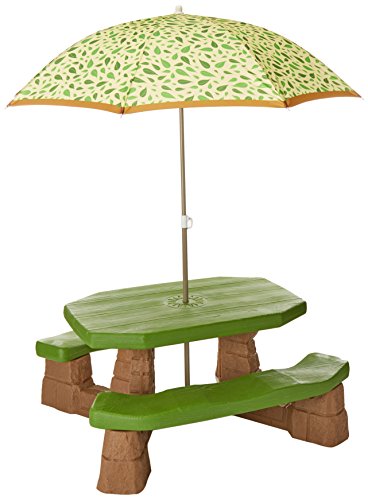 Step 2 Step2 Naturally Playful Picnic Table with Umbrella