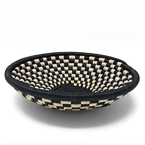 The Barrington Garage Handwoven Rwandan Checkered Sisal Basket, Black/Ivory, Large