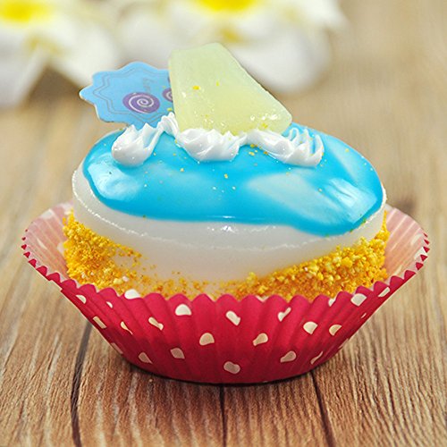 QQ Studio 100/Pack Muffin Cake Bake Sale Red Cupcake Liners Grease-Proof White Polka Dots