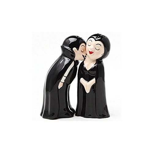 PACIFIC GIFTWARE Ceramic Vampire Magnetic Salt & Pepper Shaker Set by Pacific Trading