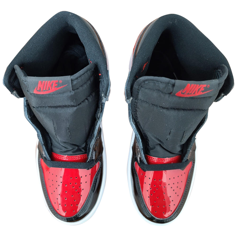 Michael Jordan Little Kid's Jordan 1 Retro High OG "Patent Bred" Blk/V Red-Wht (AQ2664 063)