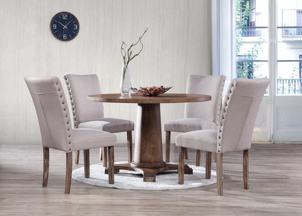 Best Master Furniture Carey Antique-Style Natural Oak Round Dining Table