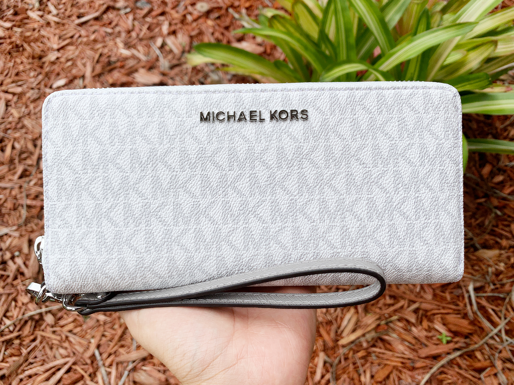 Michael Kors White Monogram Coated Canvas Zip Around Wallet Michael Kors |  The Luxury Closet