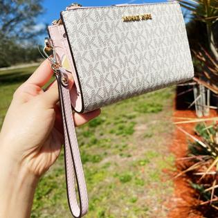 Michael Kors Jet Set Double Zip Phone Wristlet Vanilla Signature