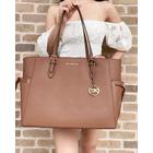 Michael kors large voyager tote Clearance