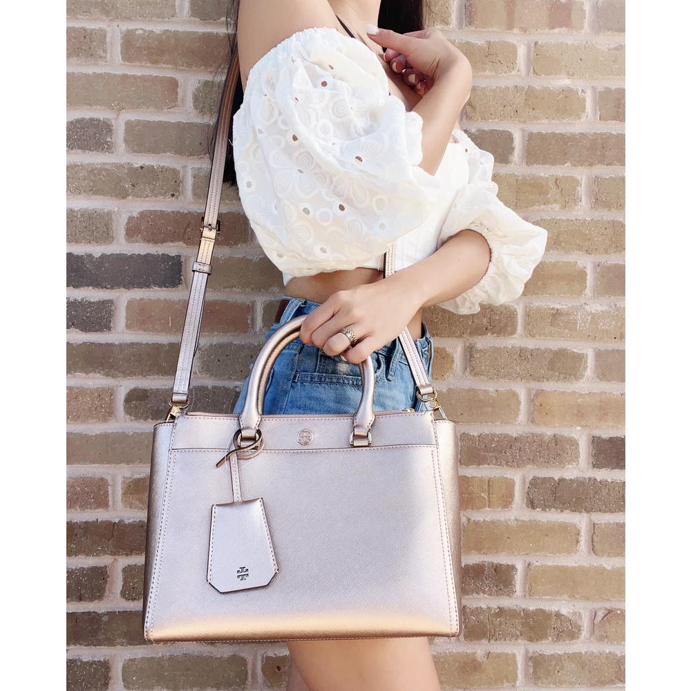 Tory Burch Robinson Metallic Small Double Zip Tote Crossbody Rose Gold Tory Burch Robinson Metallic Small Double Zip Tote Crossbody Rose Gold