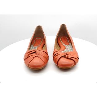 Born 2025 lilly flats