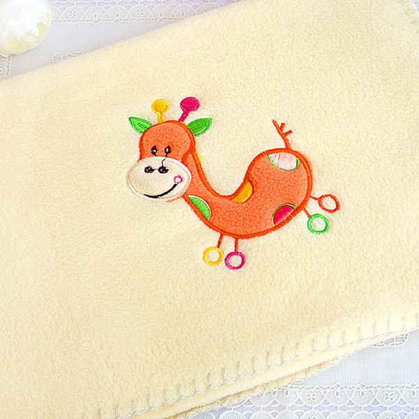 Blancho Bedding [Orange Giraffe - Yellow] Embroidered Applique Coral Fleece Baby Throw Blanket (29.5 by 39.4 inches)