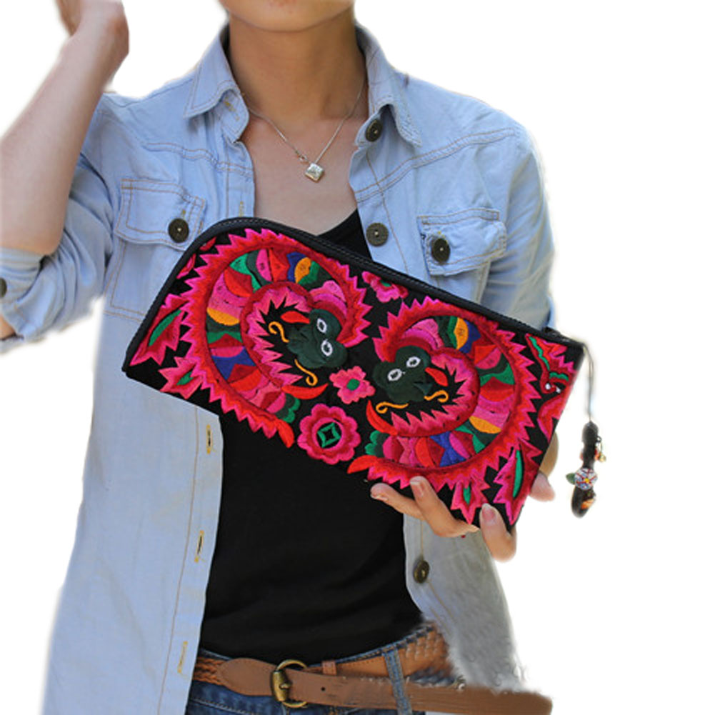 Panda Superstore Totem Embroidery Needlecrafts Handmade Embroidery, Handbag / Shoulder Bag(A)