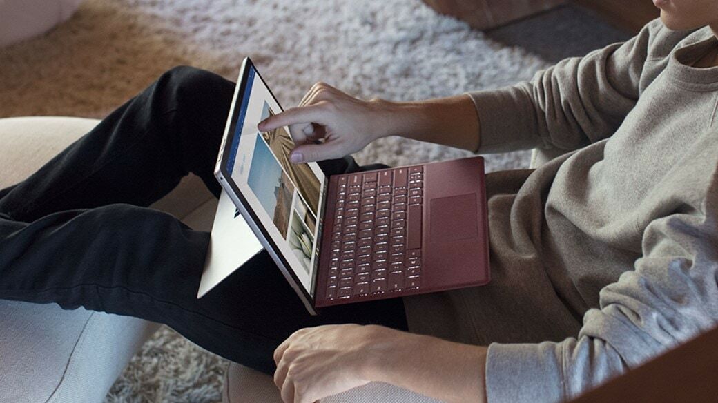 Ffp Microsoft Surface Pro Signature Type Cover Poppy Red