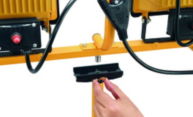 utilitech 1000 watt halogen work lights with quick release prolite 1000 watt halogen work light