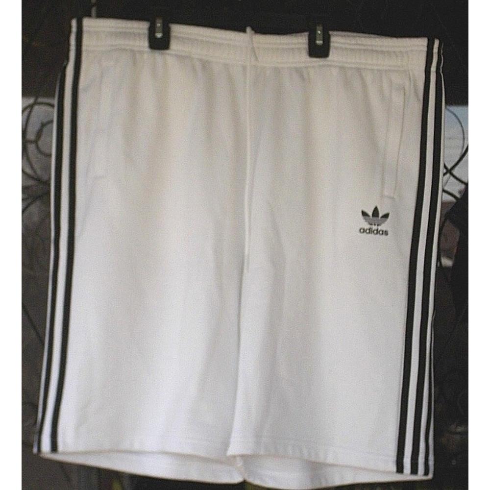 adidas shorts zipper pockets adidas shorts zipper pockets