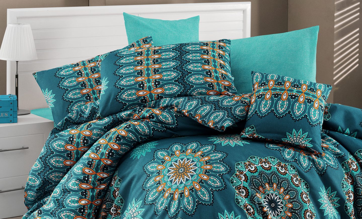 Double Quilt Bedding Set, Black And Turquoise Duvet Cover