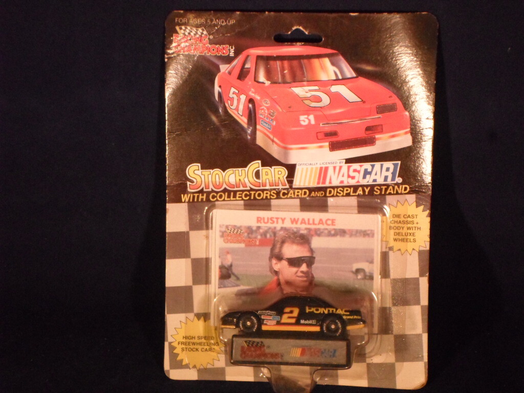 RACING CHAMPIONS Rusty Wallace STP 1:64 DIECAST Stock Car NASCAR NEW C5-11