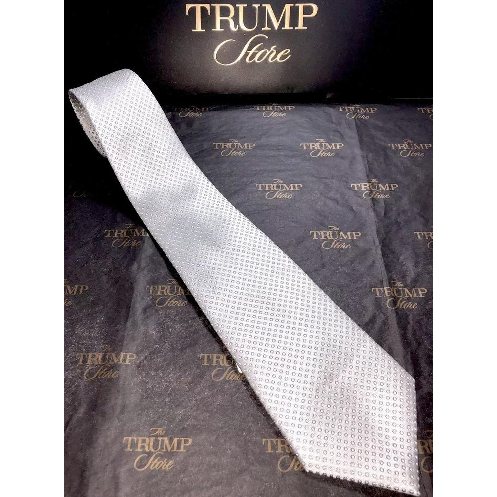 Donald Trump President Donald J Trump Signature Collection Tie Gold Bar New With Tags