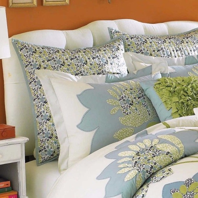 dorm room checklist for girl dorm room checklist for girl
