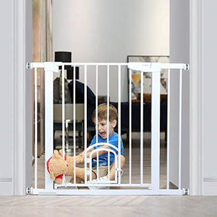 Cumbor 40 6 Auto Close Safety Baby Gate With Arch Cat Door Extra