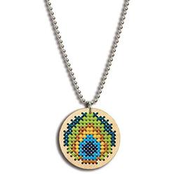 wilton dimensions crafts 72-74067 large circle peacock pendant counted cross stitch kit