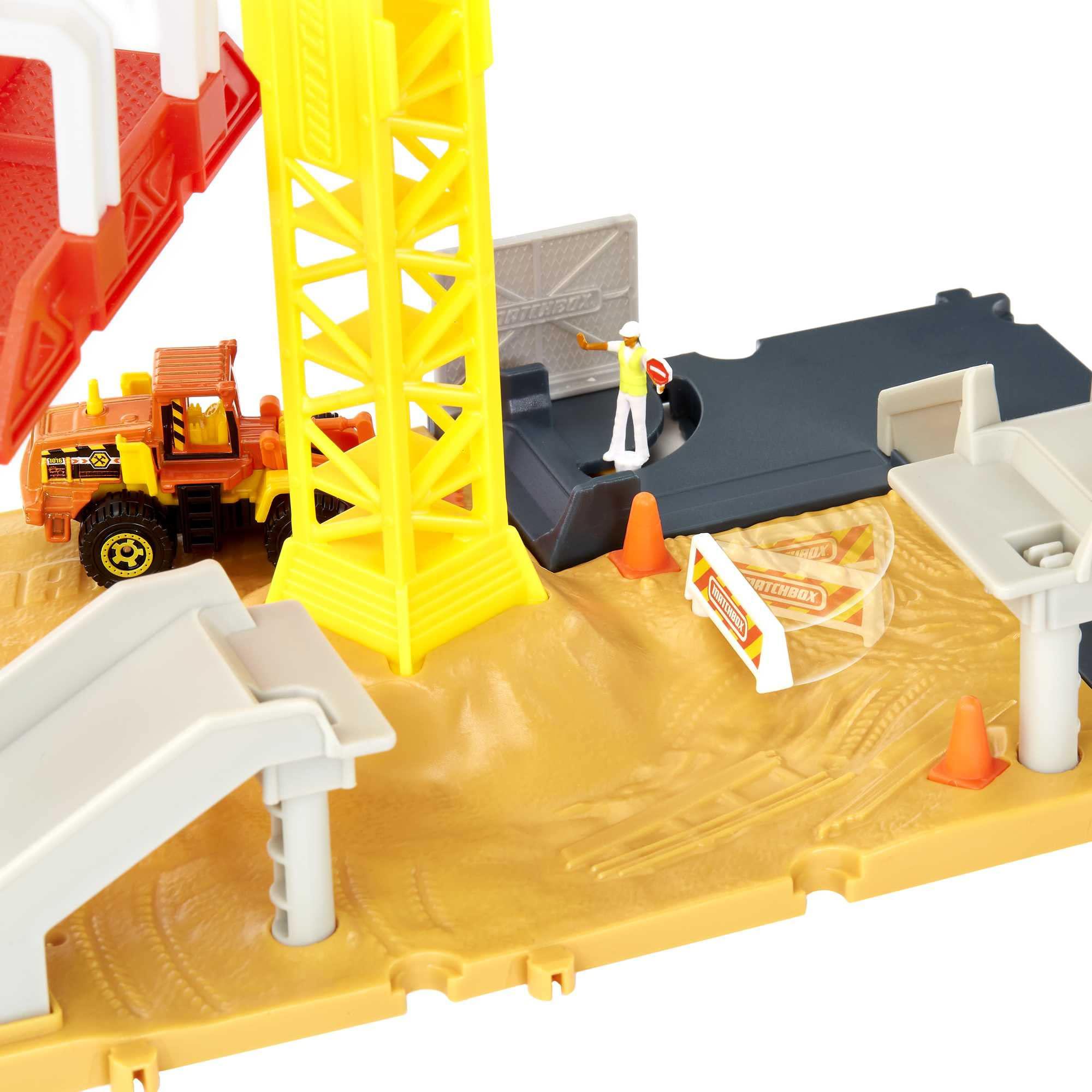 matchbox action drivers construction playset, moving crane, car-activated features, includes 1 matchbox toy bulldozer, for ki