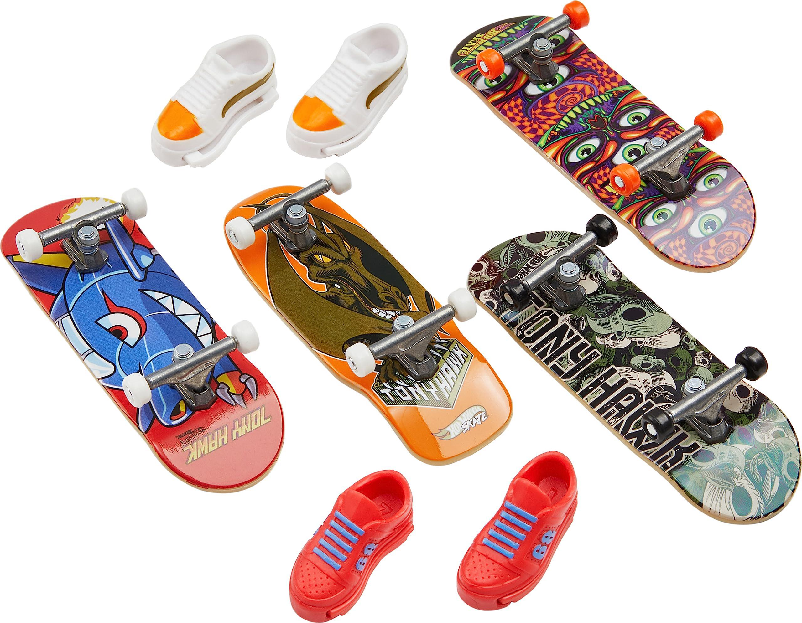 hot wheels skate tricked out pack, 4 tony hawk-themed fingerboards & 2 pairs of skate shoes, includes 1 exclusive set (styles