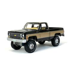 truck 1/64 1973 chevy k10 4x4, black/gold, exclusive limited edition cp7804