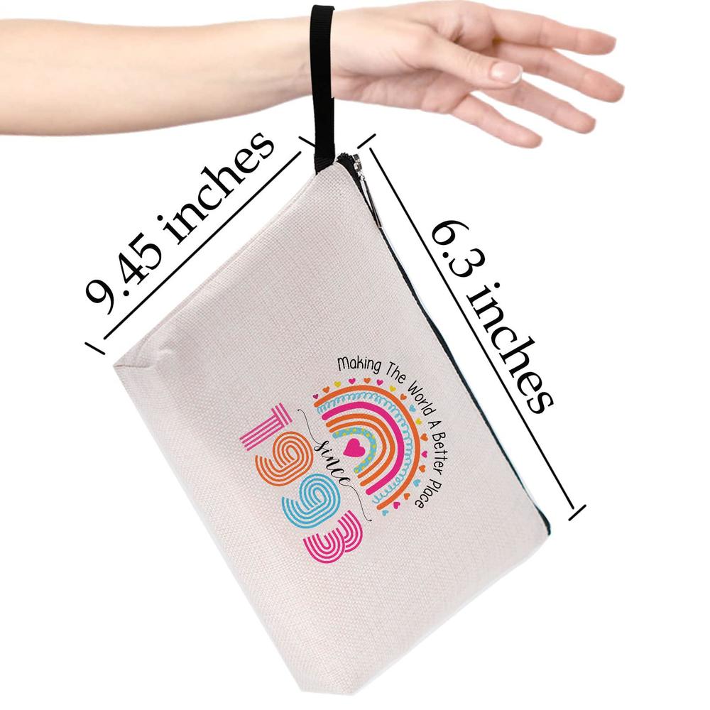 hanamiya na 30th birthday gifts for women-making the world a better place since 1993, 30 years old makeup bag for her, friend