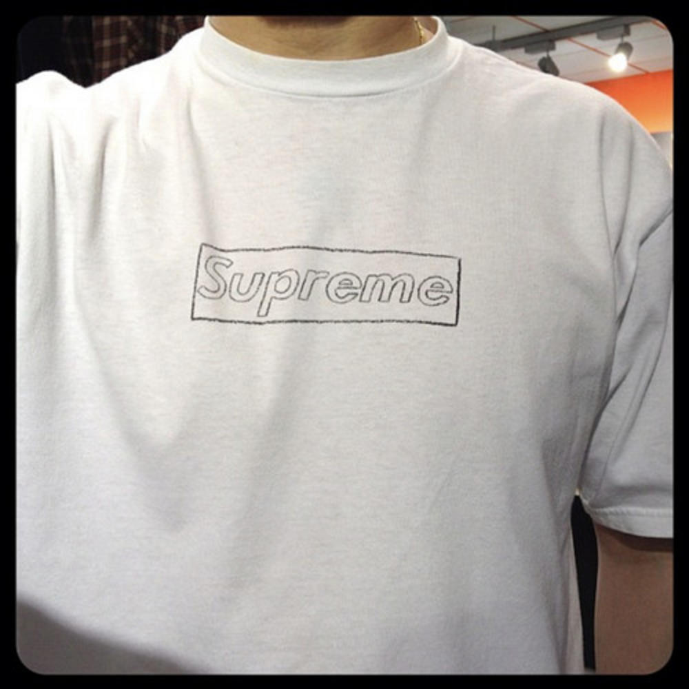 Supreme 2018 X Kaws Box Logo Tee White Black Tee Tops New T Shirts