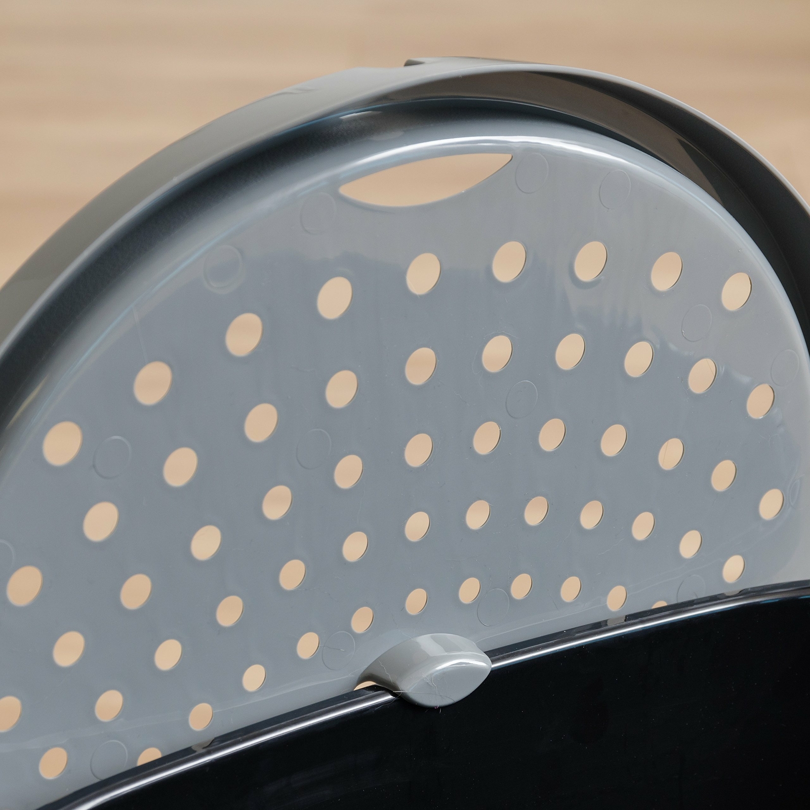 Iris Top Entry Cat Litter Box With Cat Litter Scoop Large Top