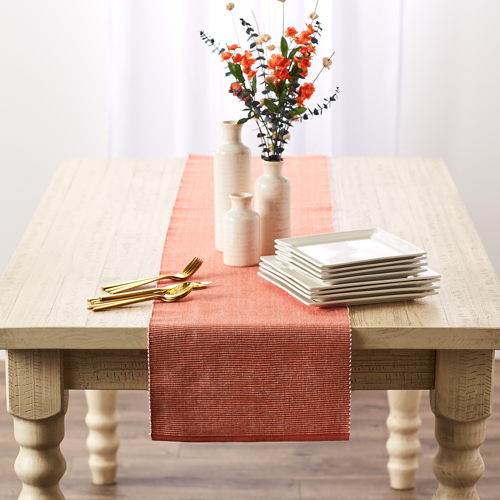 DII Vintage Red & White 2-Tone Ribbed Table Runner