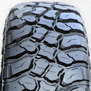 Fortune Tormenta M/T FSR310 LT 31X10.50R15 Mud Tire - Load C 6 Ply, Black Sidewall