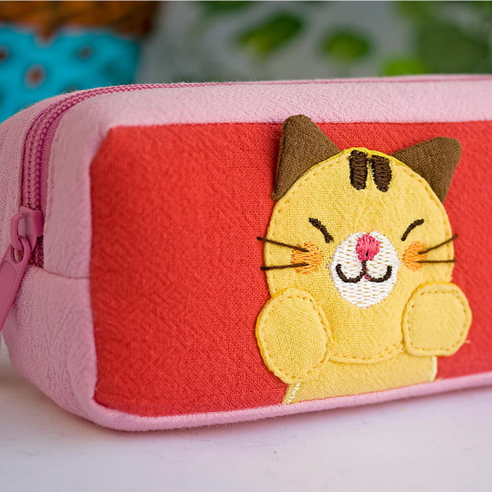 GEORGE & JIMMY [Catch My Apple] Embroidered Applique Pencil Pouch Bag / Cosmetic Bag / Carrying Case (7.5*2.2*1.6)