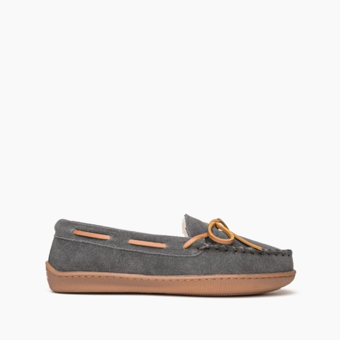 Minnetonka Moccasin Co Inc Minnetonka Women's Pile Lined Hardsole