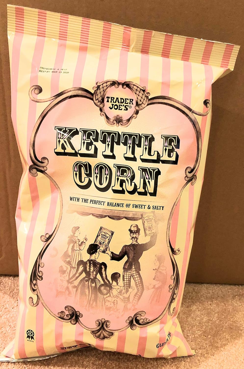 Trader Joes Kettle Corn Popcorn The Perfect Balance of Sweet ...