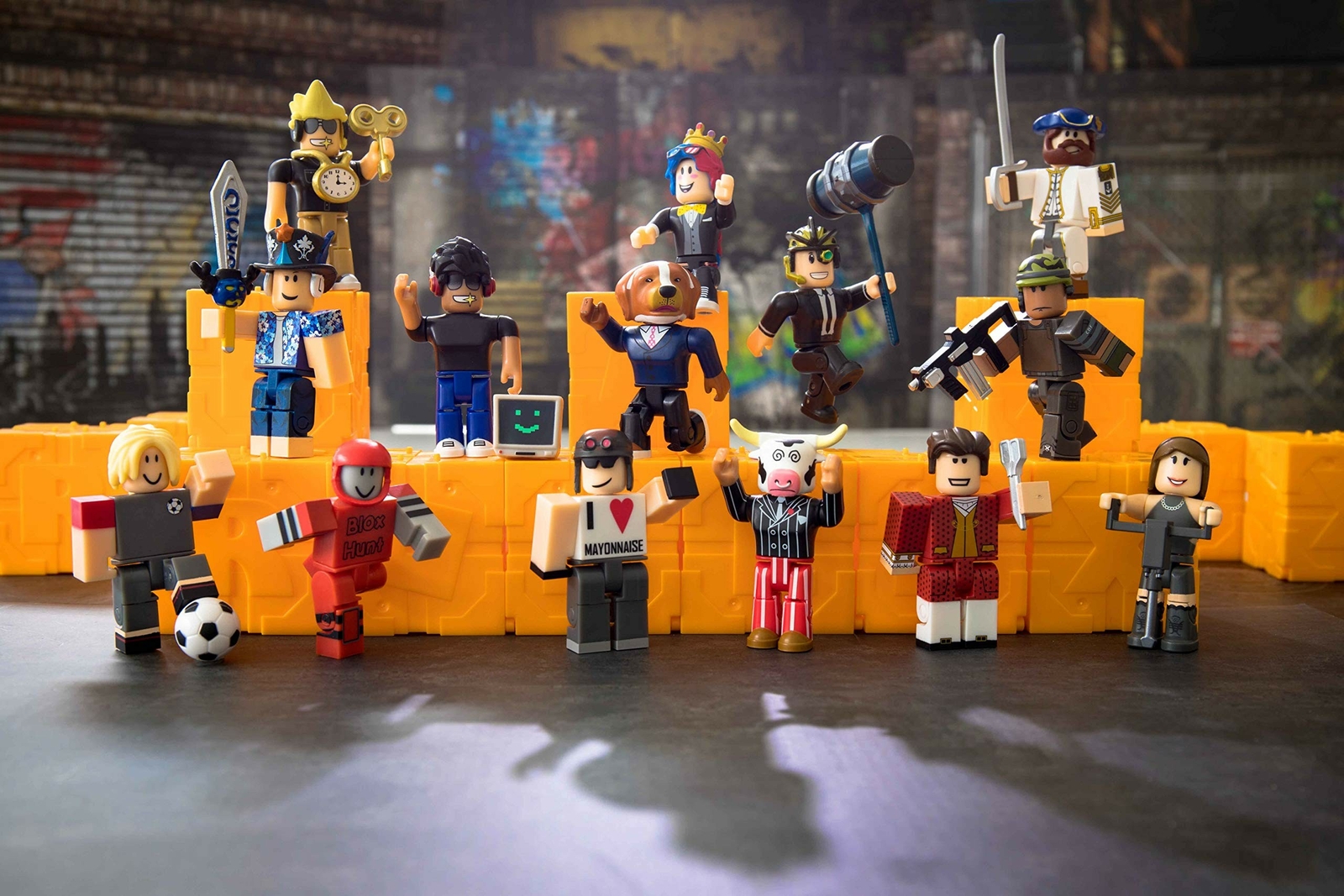 Roblox Series 5 Mystery Figure Six Pack