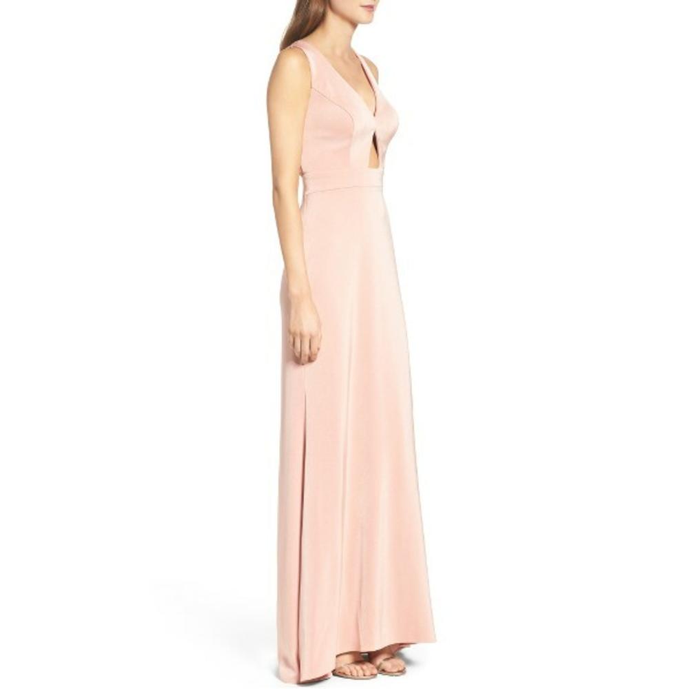 David S Bridal Xscape Cross Back Prom Gown Size 6 Color Blush