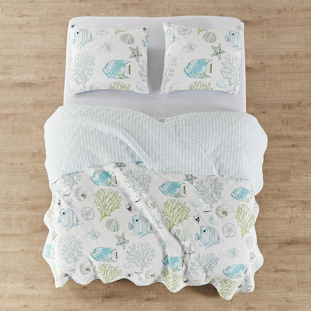 TKM Home Home - Biscayne Quilt Set -Full/Queen Quilt + Two Standard Pillow Shams - Tropical Fish In Aqua Green Coral - Quilt …