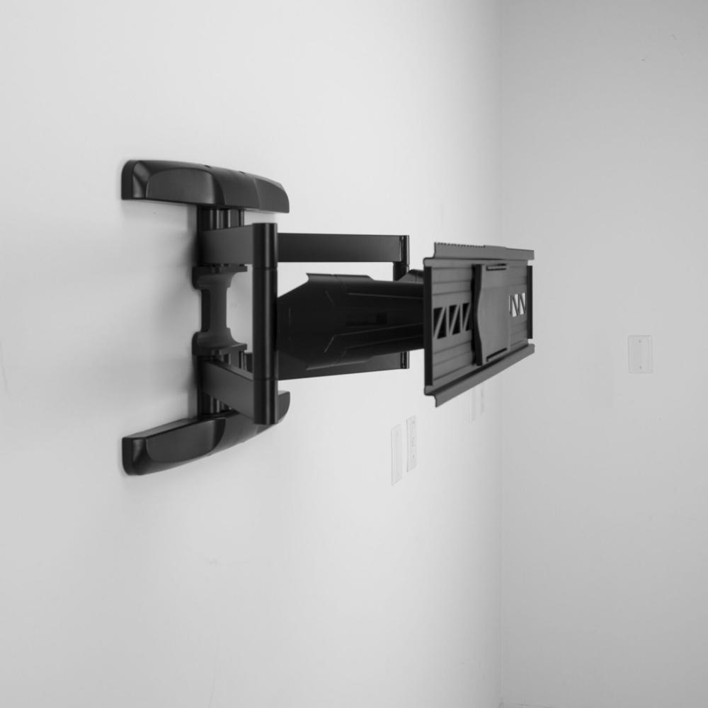 Insignia- Full-Motion Wall Mount for 47" - 90" TVs up to 130 lbs. - Extends...