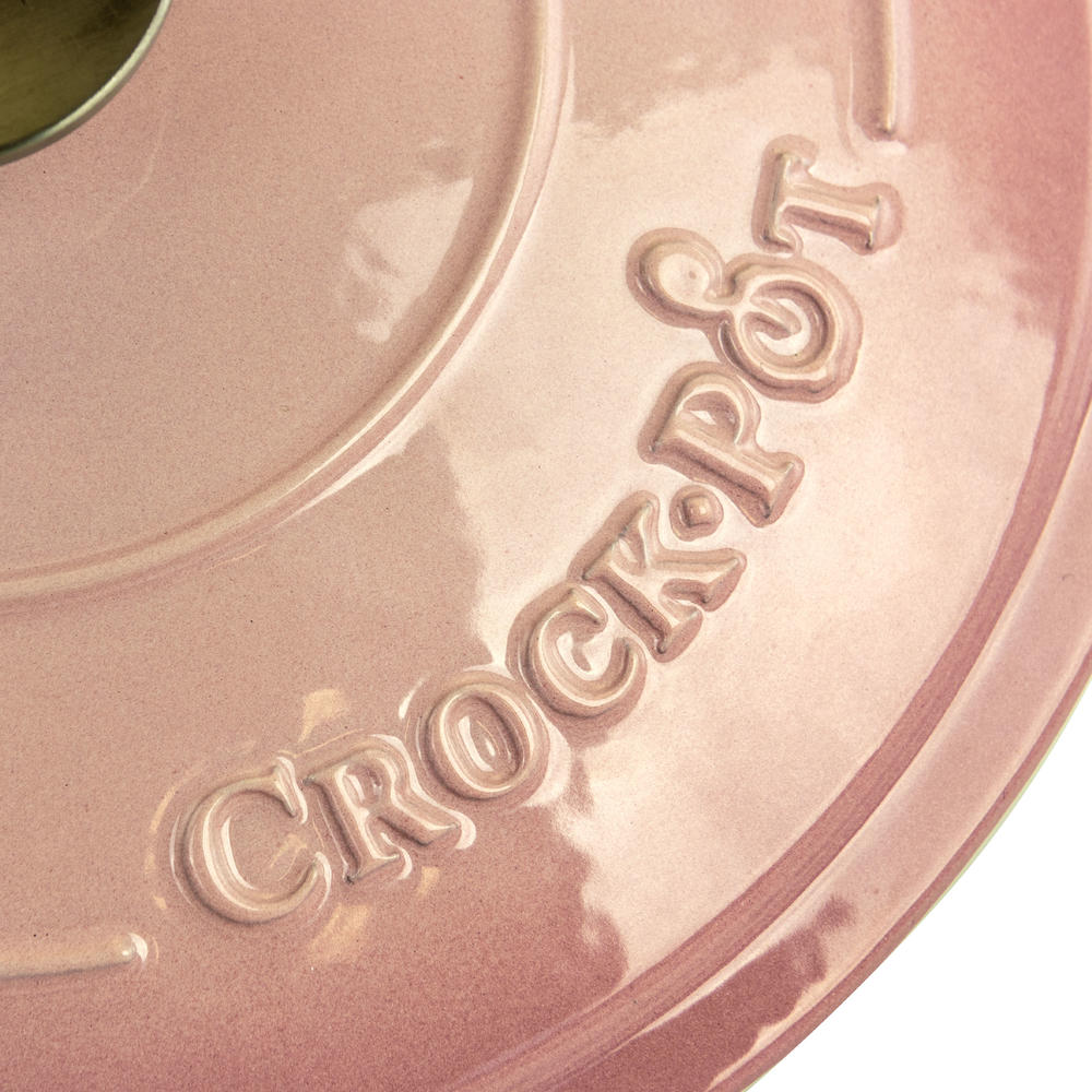 Crock-Pot Artisan 2 Piece 7 Quarts Enamled Cast Iron Dutch Oven in Blush Pink