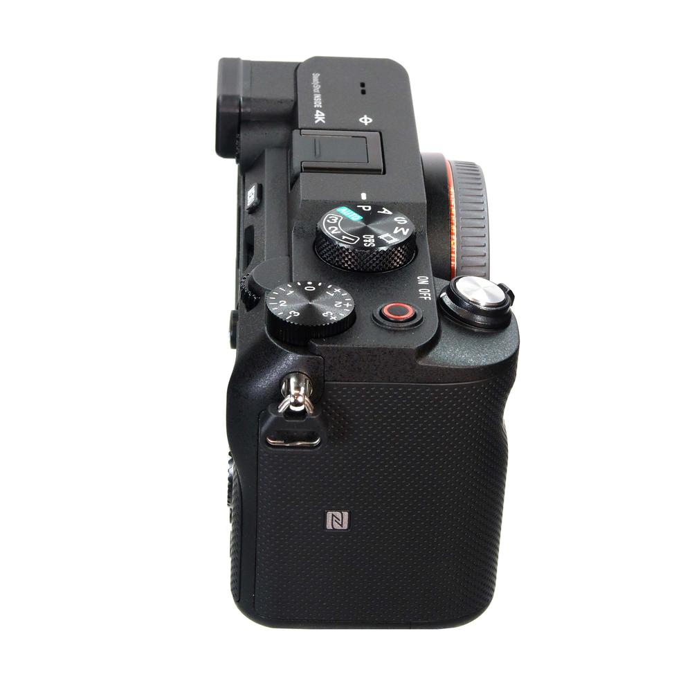 Sony Alpha a7C Full-Frame Mirrorless Camera Black with Sony E PZ 18-105mm f/4 G OSS Lens Accessory Kit
