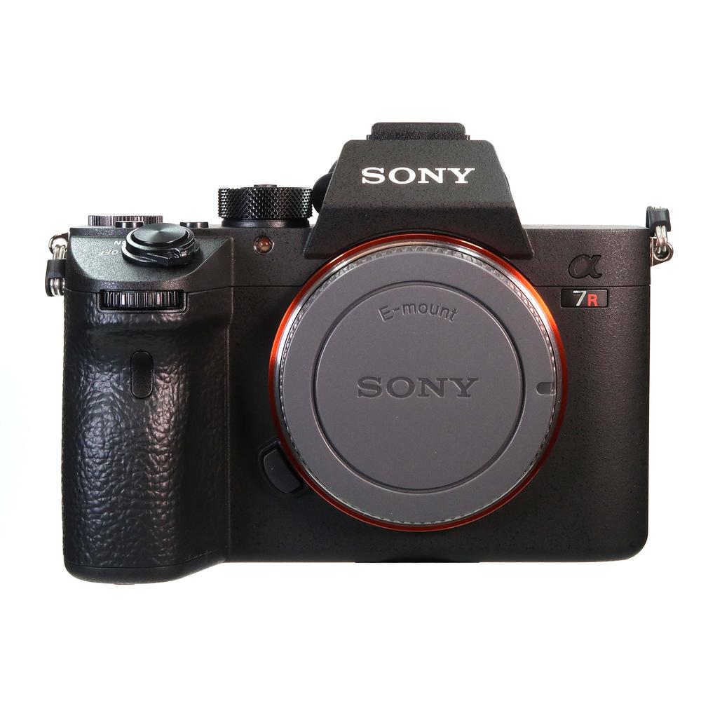 Sony a7R IIIA 42.4MP Full Frame Mirrorless Camera Body + 420-800mm Lens Bird Watching Kit