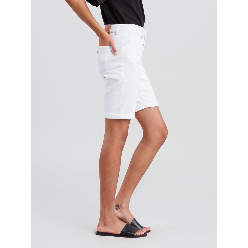 Levi's Women's Bermuda Shorts White Size 28