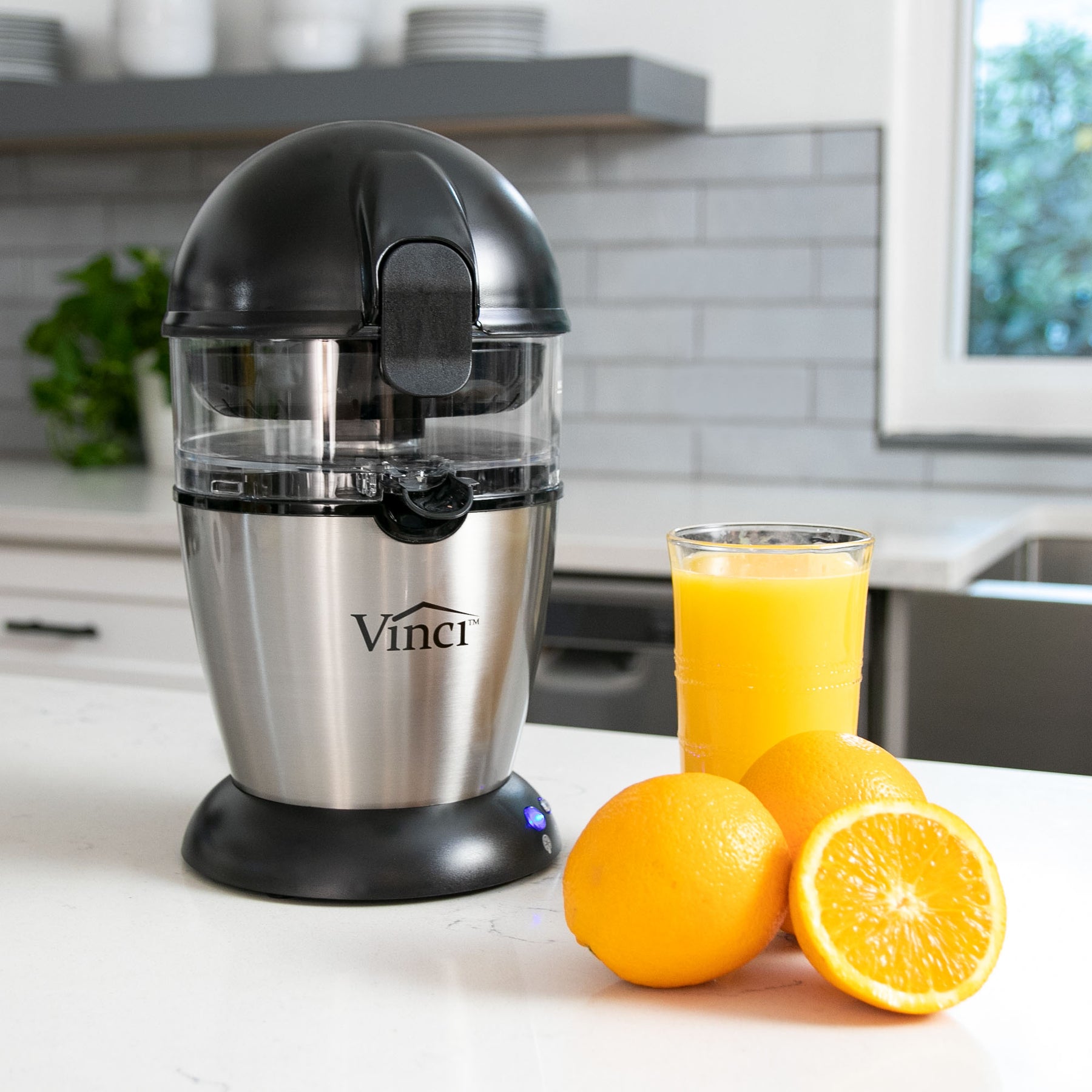 Vinci Hands-Free Electric Citrus Juicer