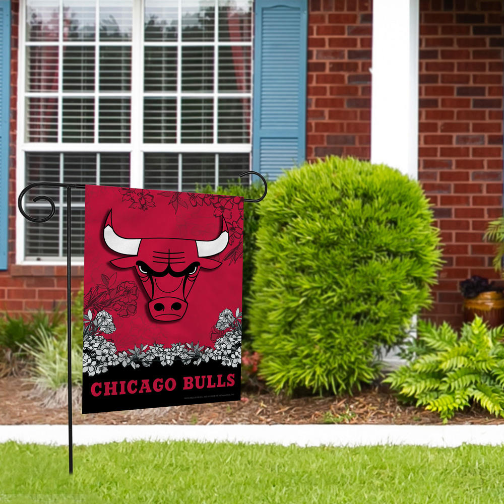 Rico Industries NBA Basketball Chicago Bulls Primary Double Sided Garden Flag