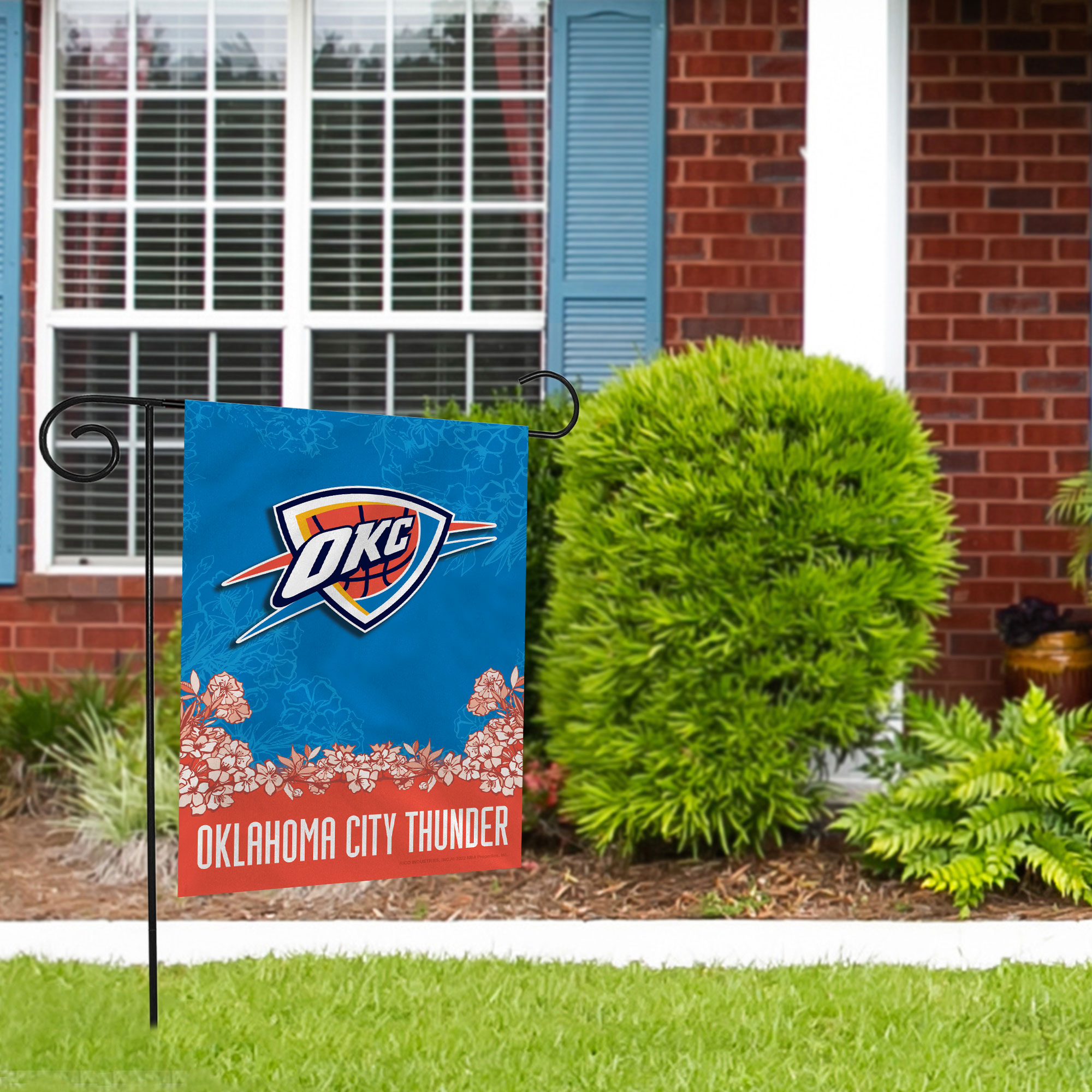 Rico Industries NBA Basketball Oklahoma City Thunder Primary Double Sided Garden Flag